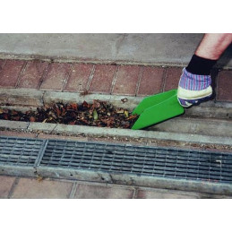 Pelle pour nettoyage de gouttière